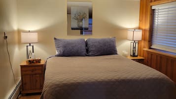 1 bedroom, travel crib, free WiFi, bed sheets