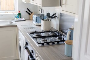 Unclassified image, 2 of 34, button