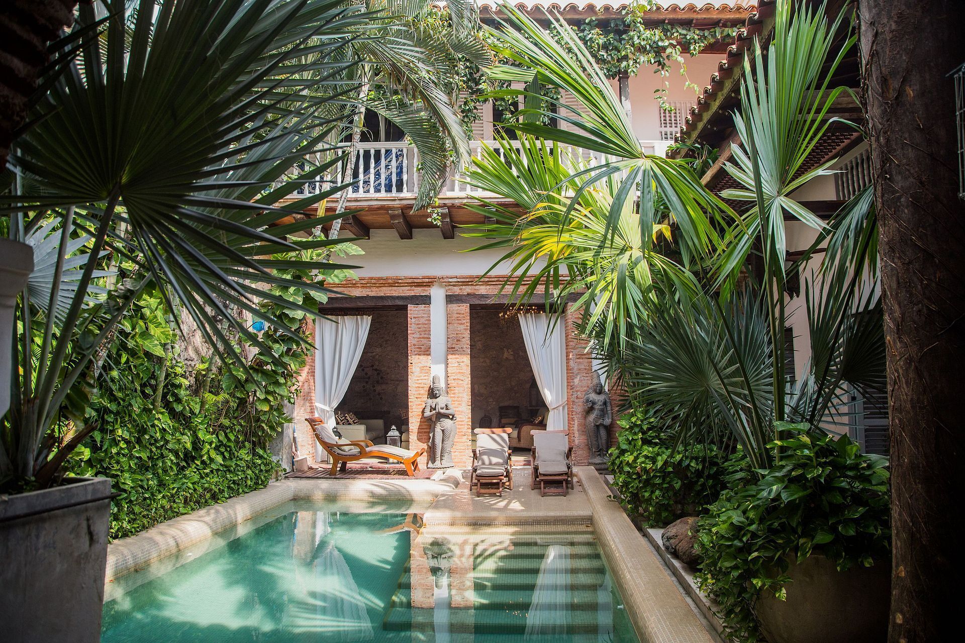 Car054 - Beautiful colonial house in the Old City, Cartagena