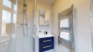 Dusche, Haartrockner