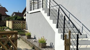 Exterior detail - Le Cosy Home 3*** Apartment in house near Annecy (La Balme-de-Sillingy)