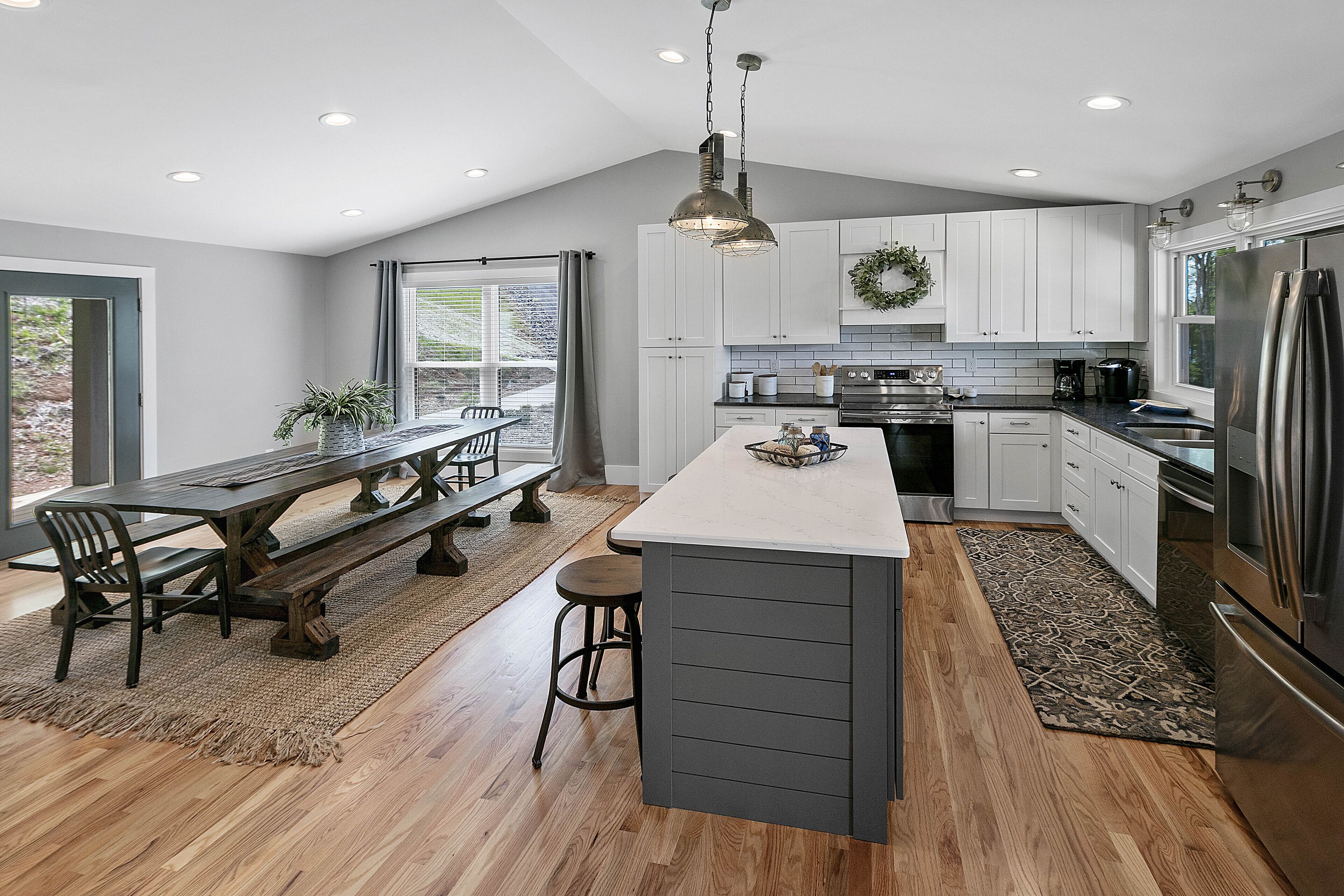 Lakefront home at Tumbling Run Estates