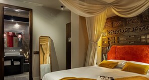 1 bedroom, desk, free WiFi, bed sheets