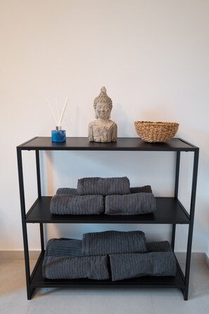 Nicht klassifiziertes Bild, 3 von 24, Schaltfläche