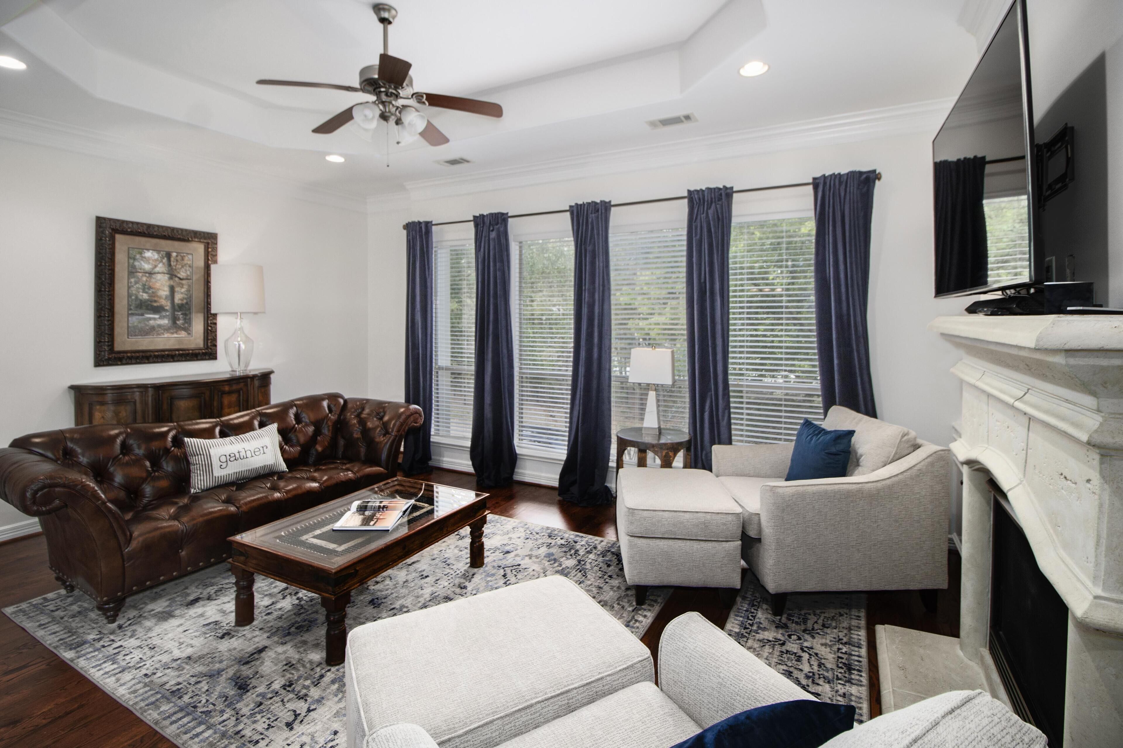 Memorial Park, 3 Bedroom Newly Refurnished Townhome Sleeps 6