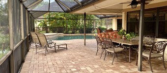 Comfortable Country Room