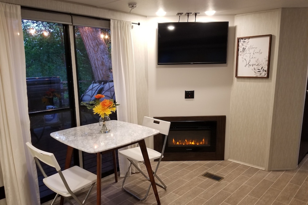 Cashmere Creekside Getaway