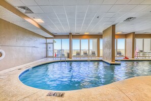Indoor pool, outdoor pool - Luxury Gulf-Front Condo • Sleeps 8 • Stunning 6th-Floor Views Lighthouse 605 (Gulf Shores)