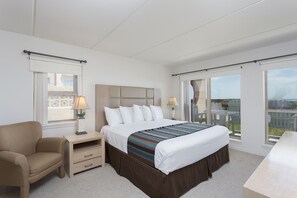 3 bedrooms, iron/ironing board, Internet, bed sheets