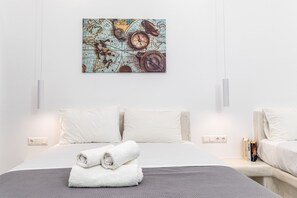1 slaapkamer, een strijkplank/strijkijzer, reisbedje, gratis wifi
