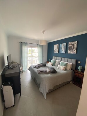 1 camera, ferro/asse da stiro, culla da viaggio, Wi-Fi gratuito