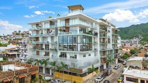 Exterior - A BREATHTAKING HOME: in ZONA ROMANTICA! (Puerto Vallarta)