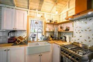 冰箱、烤箱、炉灶、茶具/咖啡用具