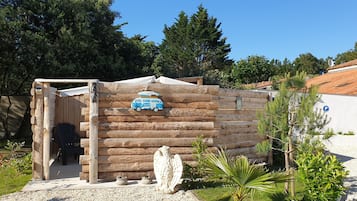 Enceinte de lâhĂ©bergement