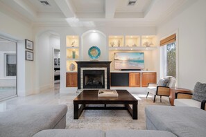 Smart TV, fireplace, offices