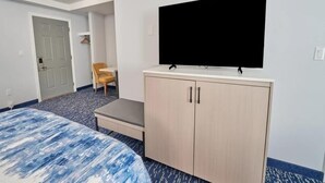 1 bedroom, desk, iron/ironing board, WiFi (free) - Standard Double Suite (Bourne)