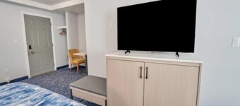 Standard Double Suite