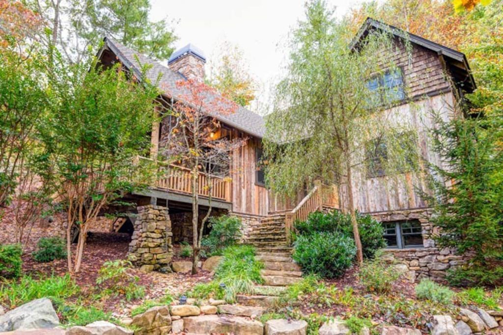 Stepping Stone, Black Mountain Home