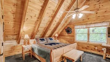 6 soverom, strykejern/-brett, reiseseng for barn og wi-fi (inkludert)