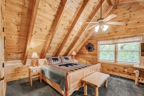 6 bedrooms, iron/ironing board, travel cot, free WiFi