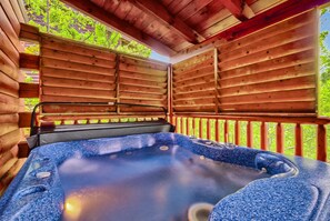 Baignoire à remous extérieure