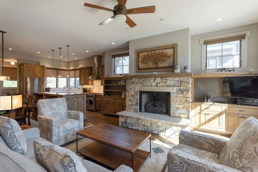 Charming Black Mountain Retreat - Mins to downtown