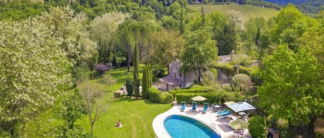 Family Villa, 6 Bedrooms, Microwave (Molino del Ponte) | Pool | Seasonal outdoor pool