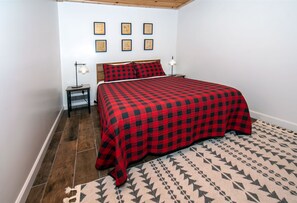 4 bedrooms, WiFi, bed sheets - Twin Peaks - House 2 (Upson)