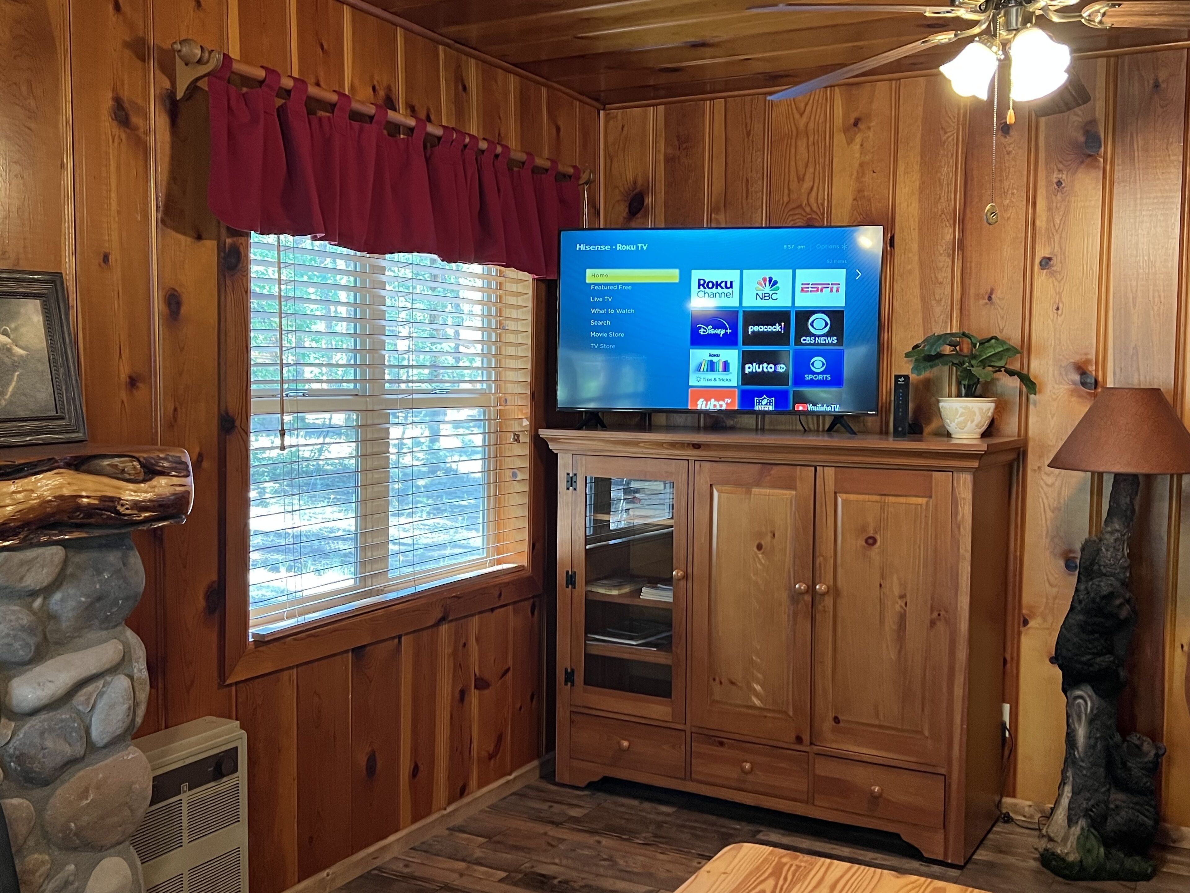 Little Bear Cabin, a cozy getaway!