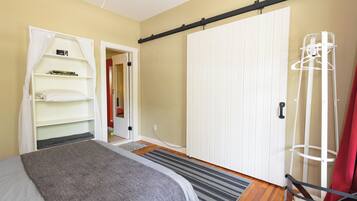 1 Schlafzimmer, Bügeleisen/Bügelbrett, kostenloses WLAN, Bettwäsche