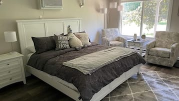 1 chambre, fer et planche à repasser, Wi-Fi gratuit, draps fournis