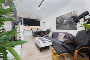 TV - Szczecinska 23 | Prestige Apartment | Parking (Rewal)