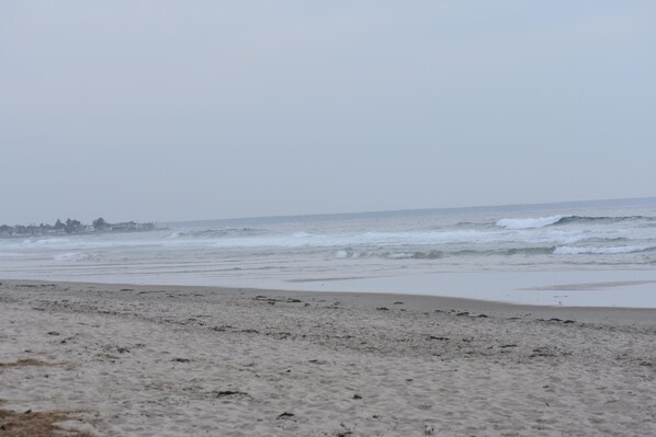 Plage à proximité, chaise longue