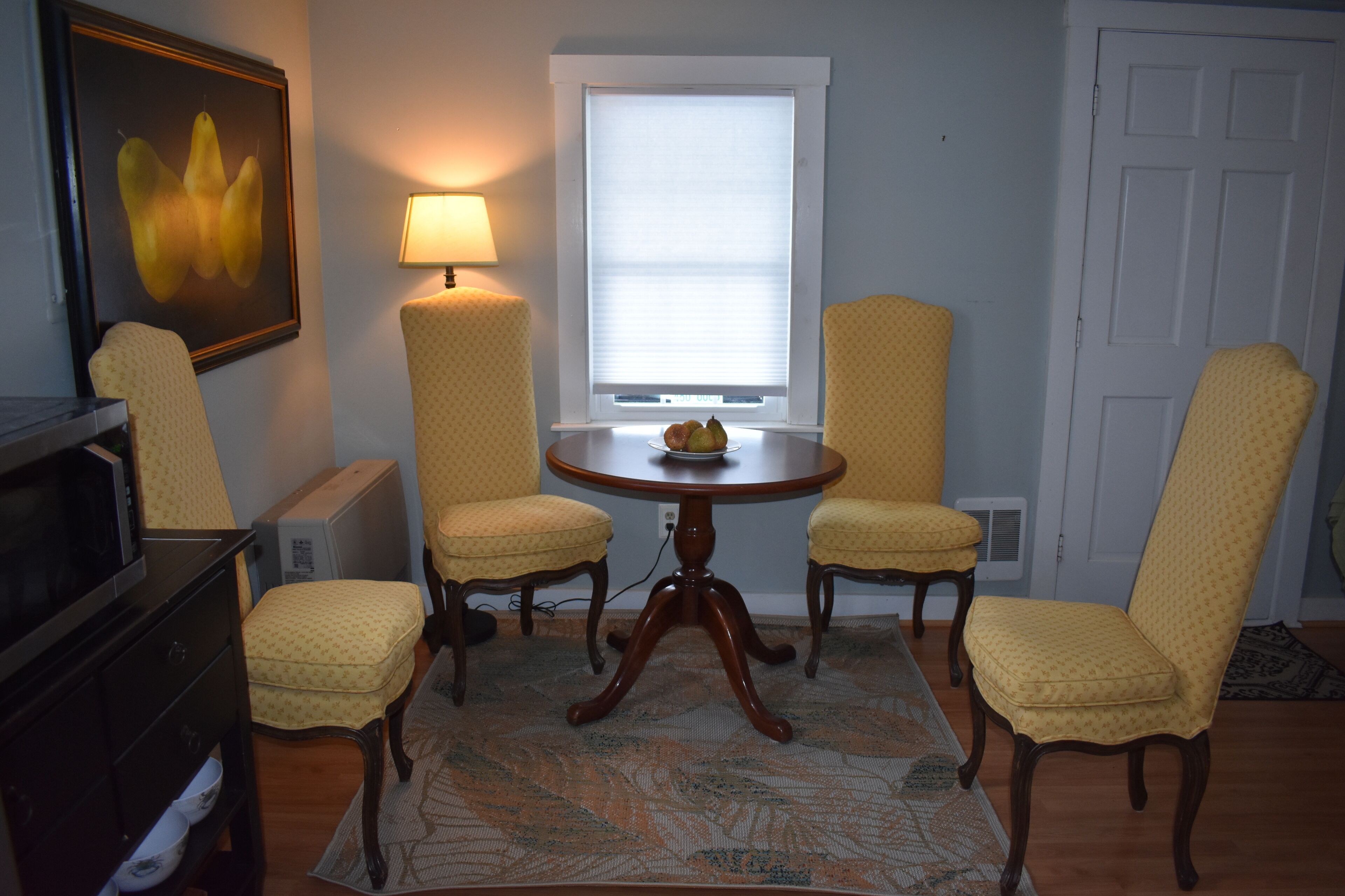 Condo Rental - Short Walk to Footbridge Beach