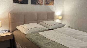 1 chambre, coffres-forts dans les chambres, fer et planche Ă repasser