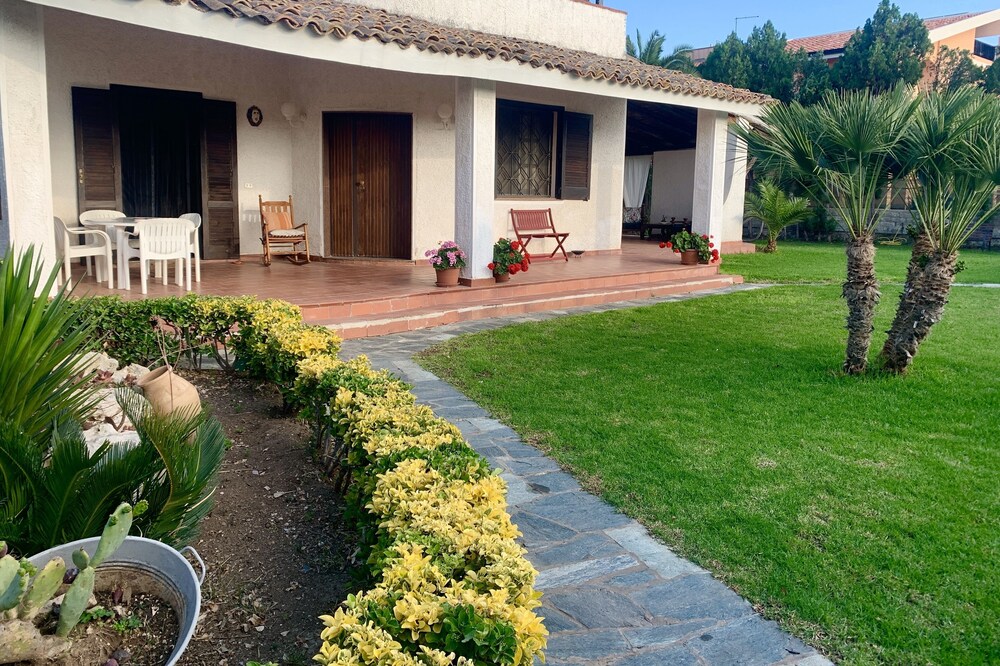 Villa Ale, terrazza con piscina idromassaggio