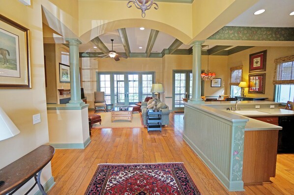 Interior - Hampton Hall Golf Cottage (Bluffton)