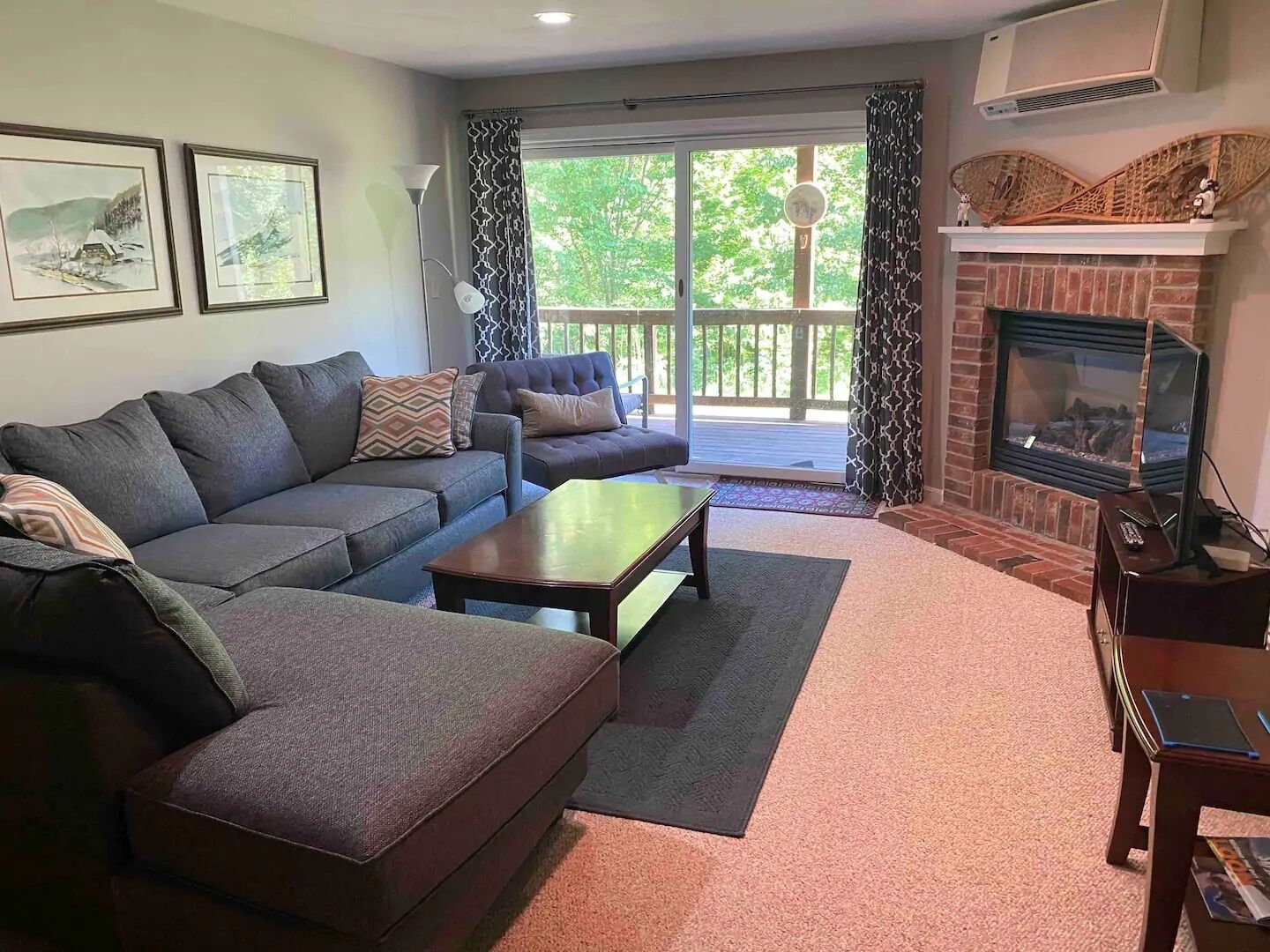 Peaceful Mountain Getaway