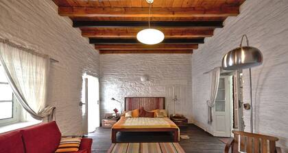 Rushmore Skies Retreat Glamping