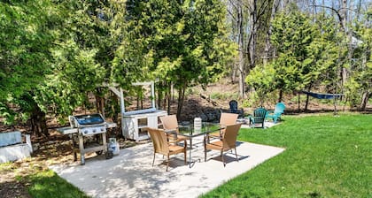 Peaceful cul-de-sac and Walking Distance to Sister Bay