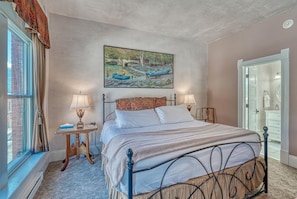 1 bedroom, desk, iron/ironing board, free WiFi - Welcome to the HJP Suite at the Historic Palace Hotel Condo's! (Salida)