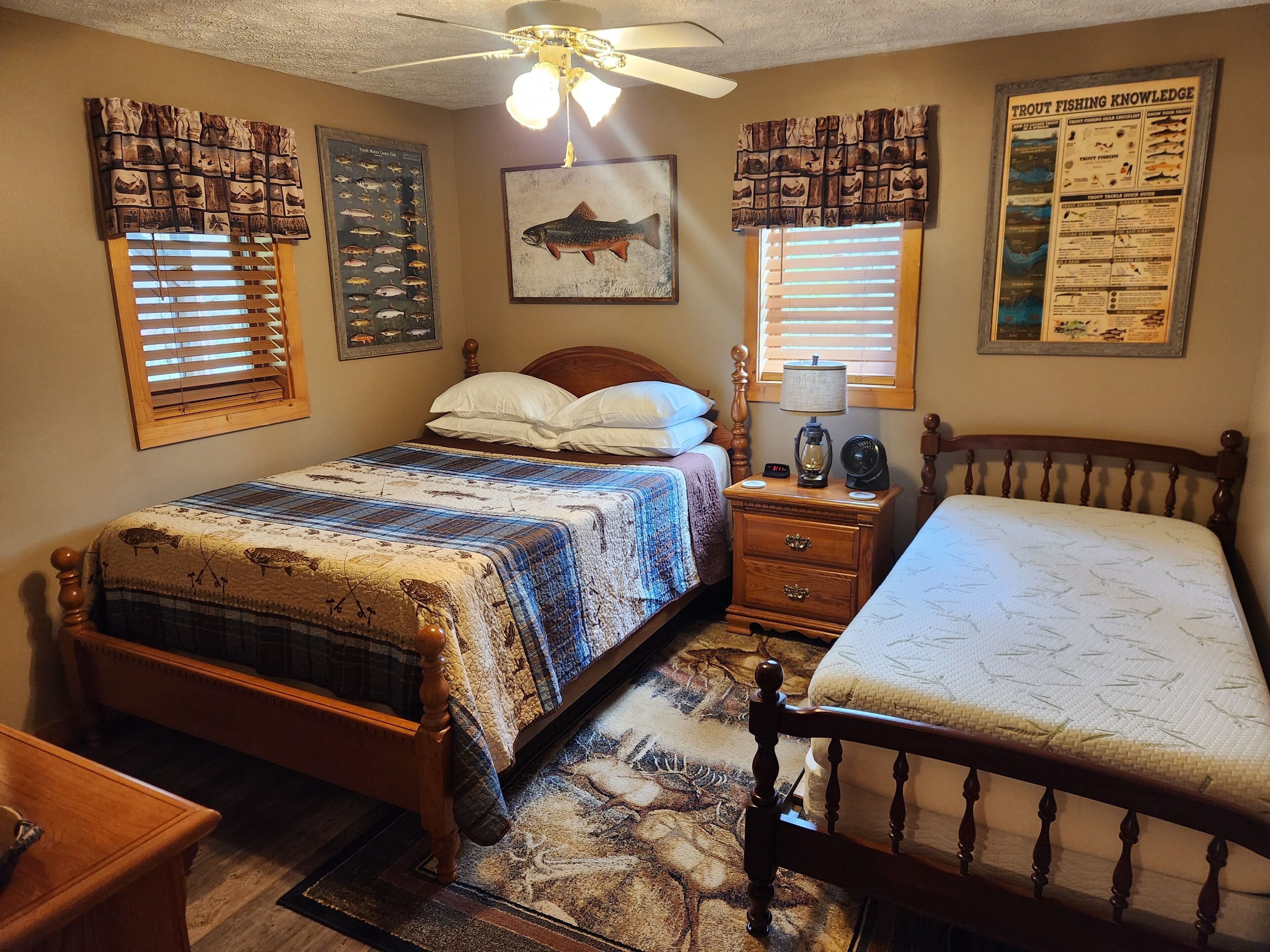 2 bedrooms, iron/ironing board, WiFi