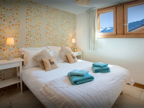 7 dormitorios, tabla de planchar con plancha, wifi y ropa de cama