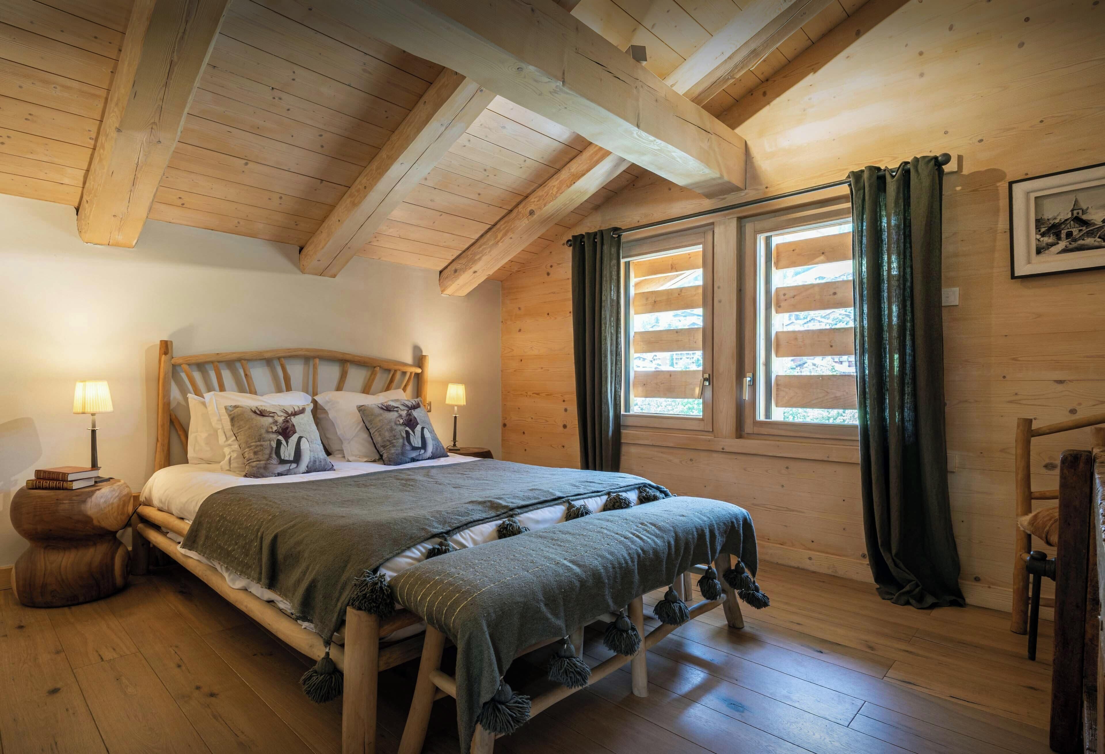 4 chambres, fer et planche à repasser, Wi-Fi, draps fournis