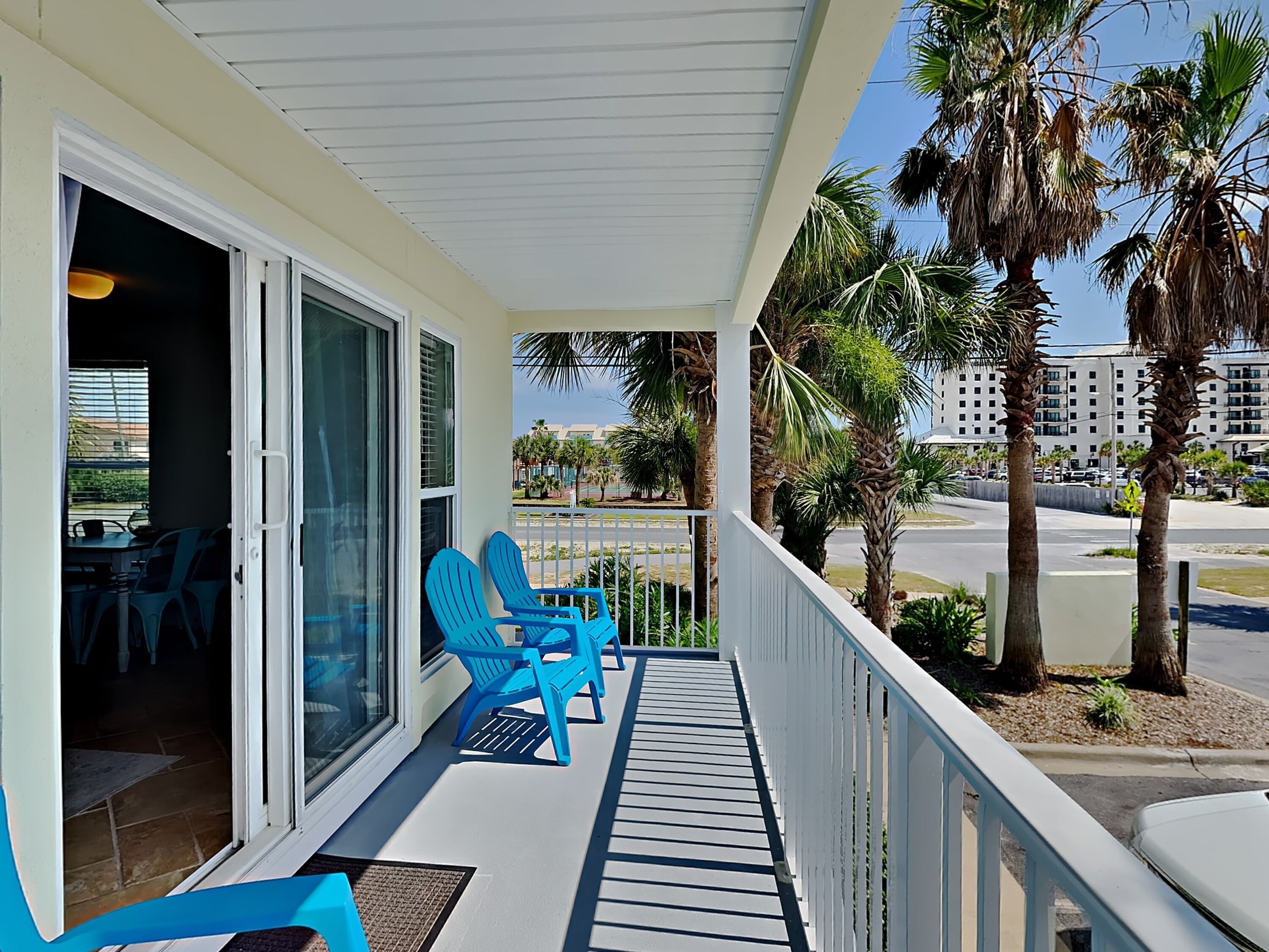 Private Condo in Navarre Beach with Views of Pool from Balcony!