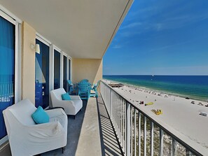 Property grounds - Gulf Front Condo with Stunning View and Resort Amenities (Gulf Shores)