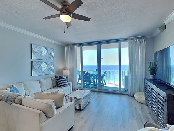 Smart TV - Gulf Front Condo with Stunning View and Resort Amenities (Gulf Shores)