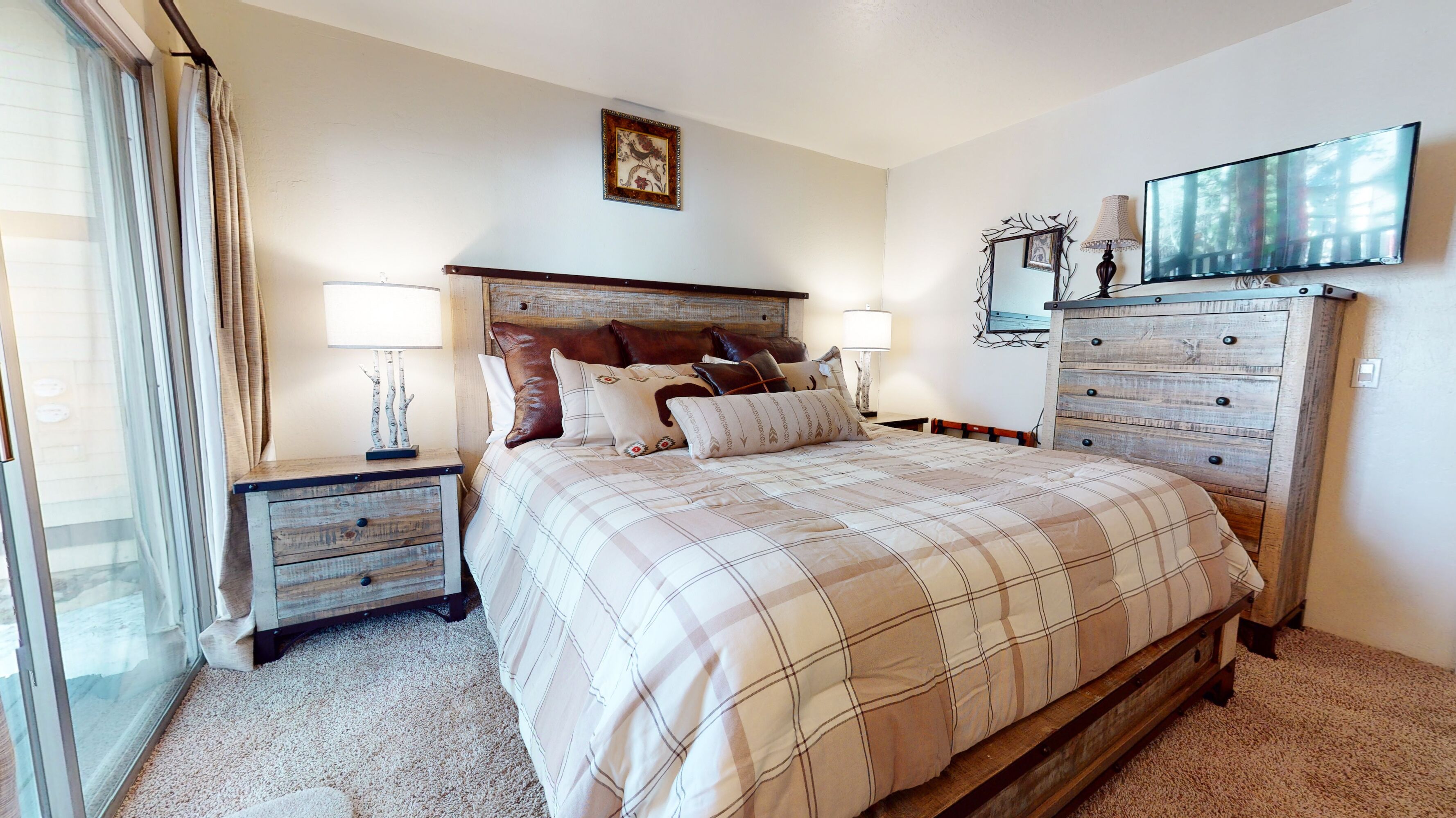 Mammoth View Villas | Walking Distance to Village