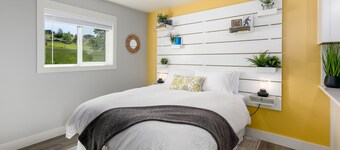 Charming Private Guest House Just 1 Mile from Downtown White Salmon






