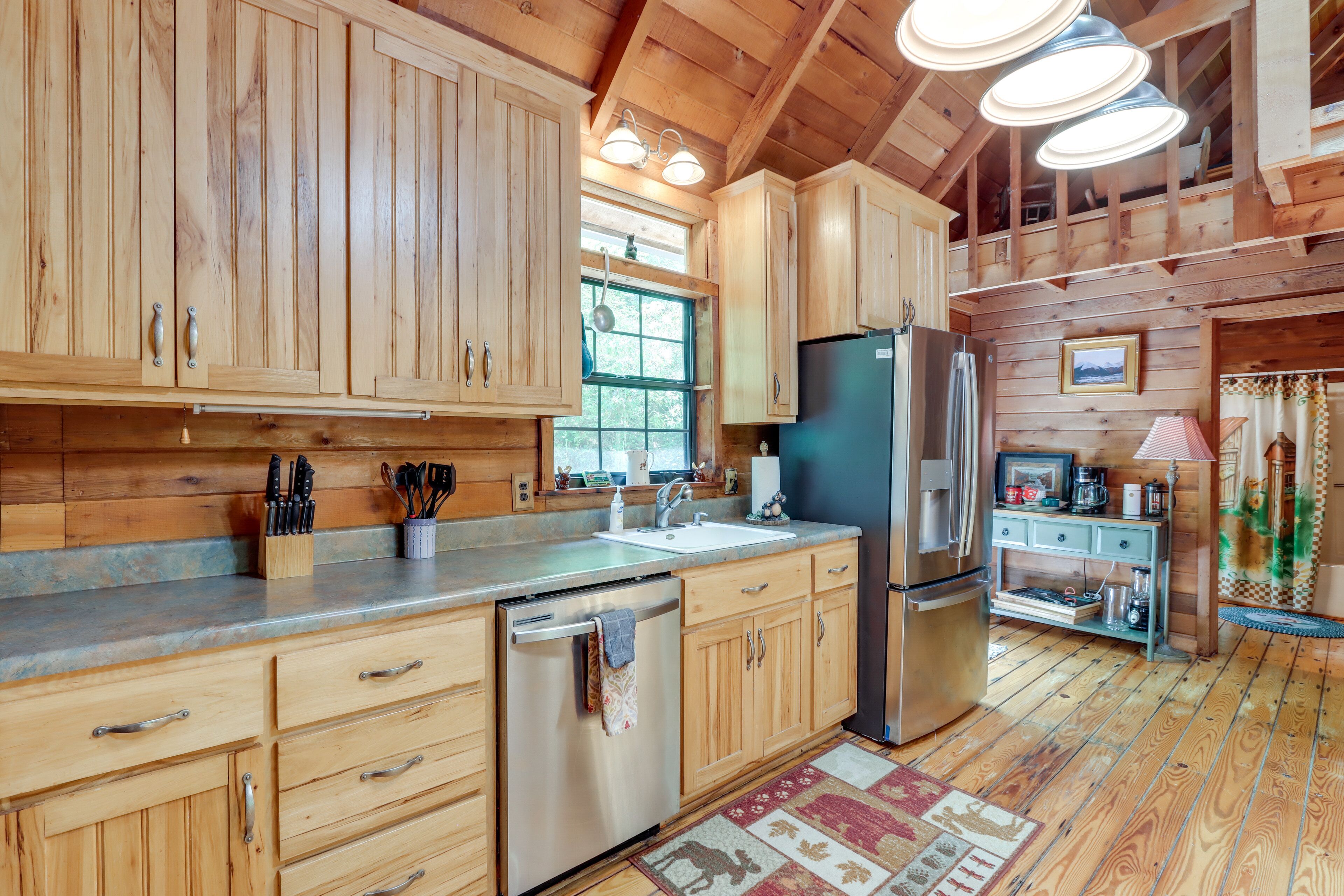 Secluded Mountain Escape w/ Game Room & Fire Pit!